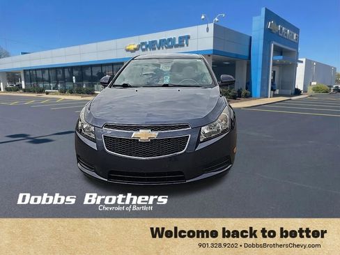 Used 2014 Chevrolet Cruze LT w/ All-Star Edition FWD image 2