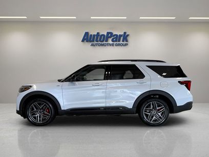 New 2026 Ford Explorer ST-Line w/ ST-Line Street Pack