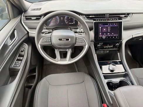 New 2026 Jeep Grand Cherokee Laredo RWD image 26