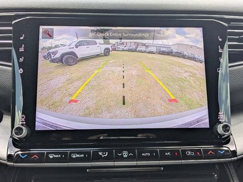 New 2026 Jeep Grand Wagoneer 2WD w/ 8-Passenger Seating Package image 22