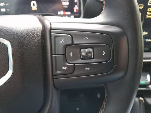 Used 2025 GMC Sierra 3500 AT4 AWD/4WD image 22