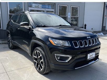 Used 2018 Jeep Compass Limited w/ Navigation Group
