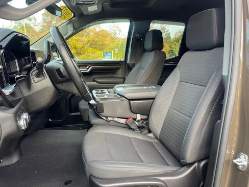 Used 2023 GMC Sierra 1500 Elevation w/ X31 Off-Road Package image 14