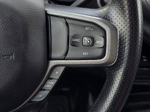 Used 2024 RAM 3500 Tradesman w/ Chrome Appearance Group image 16