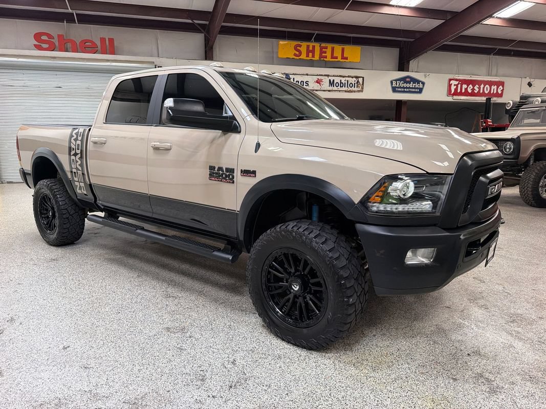 Used 2018 RAM 2500 Power Wagon w/ Leather & Luxury Group AWD/4WD image 11