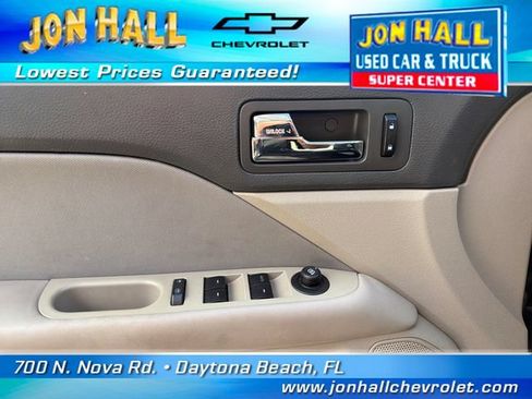 Used 2012 Ford Fusion SE FWD image 23