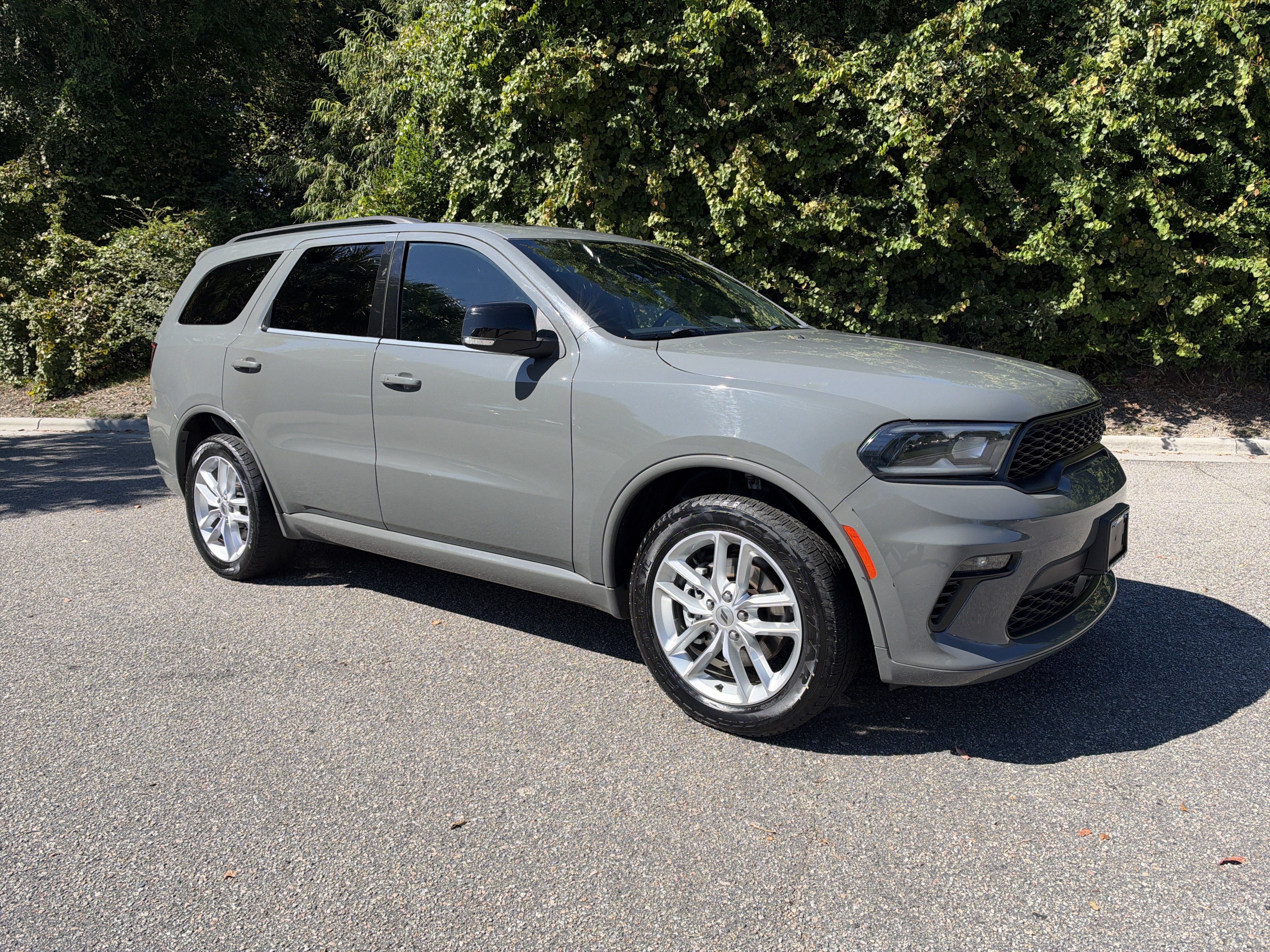 Used 2023 Dodge Durango GT AWD/4WD image 2