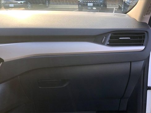 Used 2020 Ford Escape SE image 23