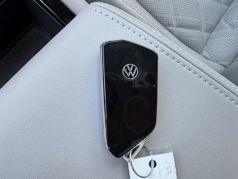 New 2026 Volkswagen Atlas SEL Premium R-Line image 35