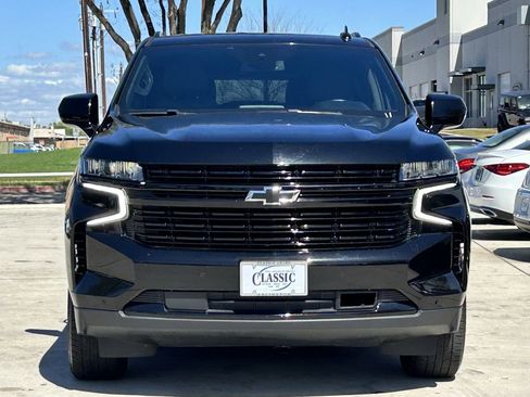 Used 2024 Chevrolet Suburban RST image 8