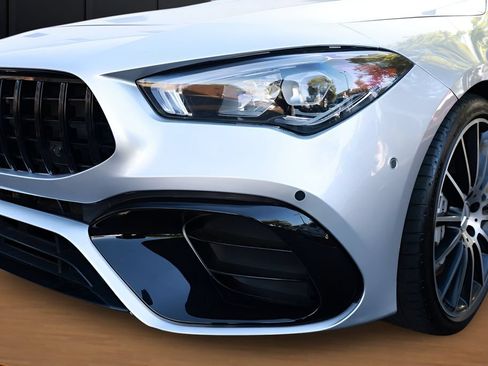 Used 2022 Mercedes-Benz CLA 35 AMG 4MATIC image 19