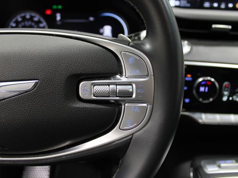 Used 2024 Genesis GV70 2.5T w/ Select Package AWD/4WD image 12