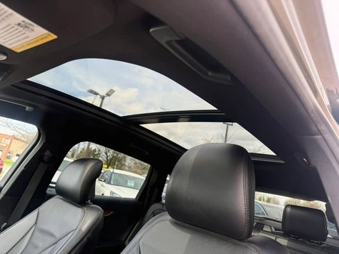 Used 2016 Lincoln MKX Reserve w/ Technology Package image 17