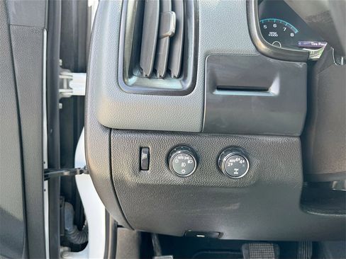 Used 2022 Chevrolet Colorado Z71 image 10