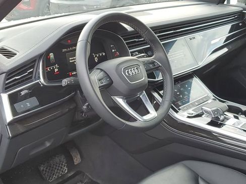Used 2025 Audi Q7 3.0T Premium Plus AWD/4WD image 8