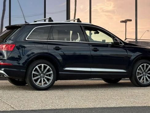 Used 2017 Audi Q7 3.0T Premium Plus w/ Premium Plus Package AWD/4WD image 13
