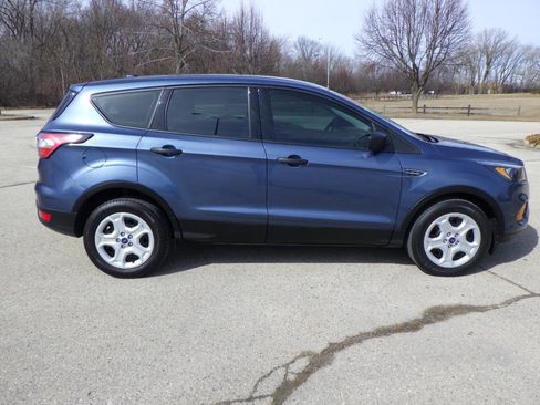 Used 2018 Ford Escape S image 6