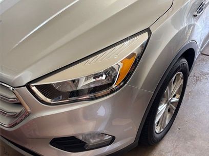 Used 2019 Ford Escape SE