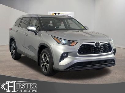 Used 2024 Toyota Highlander XLE