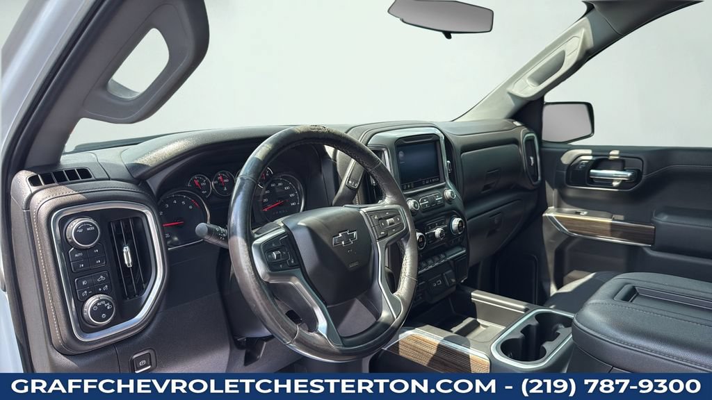 Used 2021 Chevrolet Silverado 1500 LT Trail Boss w/ Bed Protection Package AWD/4WD image 34