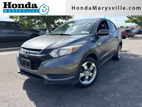 Used 2017 Honda HR-V LX image 1
