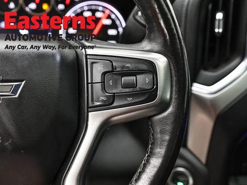 Used 2021 Chevrolet Silverado 1500 RST AWD/4WD image 10