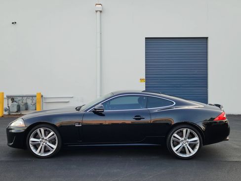 Used 2010 Jaguar XKR R RWD image 2