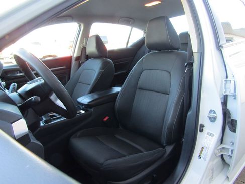 Used 2021 Nissan Altima 2.5 SV image 13