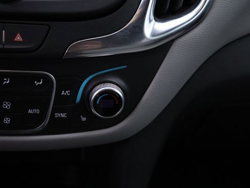 Used 2024 Chevrolet Equinox LT image 29