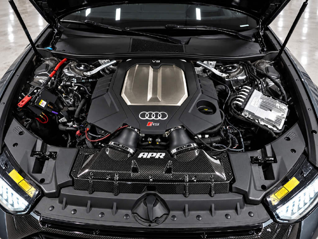 Used 2023 Audi RS 6 AWD/4WD image 39