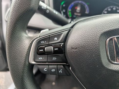 Used 2019 Honda Insight EX image 17