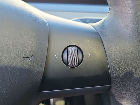 Used 2022 Tesla Model 3 Long Range image 22