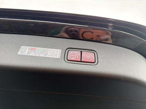 Used 2026 Mercedes-Benz GLC 300 4MATIC image 26