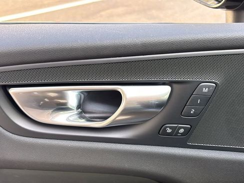 New 2026 Volvo XC60 B5 Core w/ Protection Package Premier image 12
