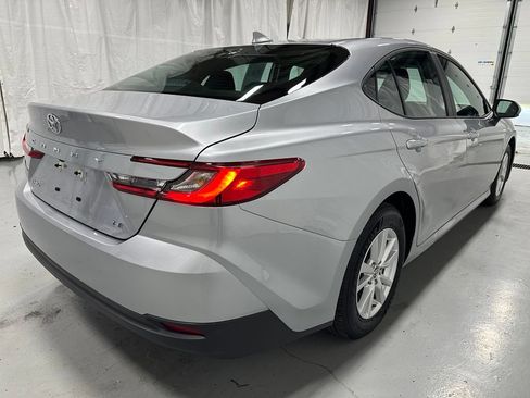 Used 2026 Toyota Camry LE FWD image 7