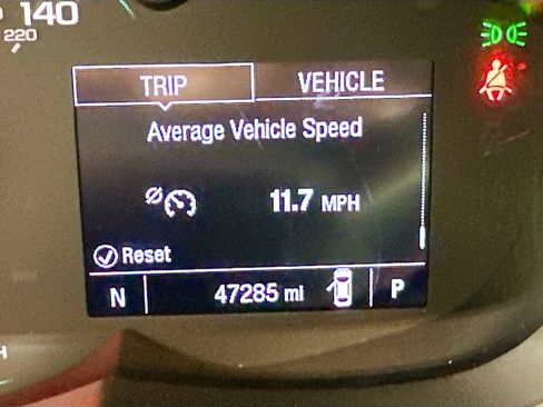 Used 2019 Chevrolet Trax LT FWD image 12