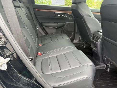 Used 2018 Honda CR-V Touring image 18