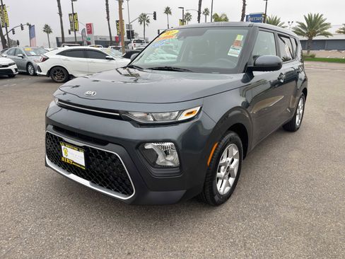 Used 2020 Kia Soul S image 7
