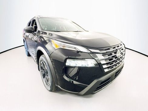 New 2026 Nissan Rogue SV w/ SV Premium Package image 3