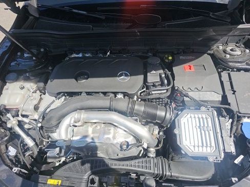 Used 2026 Mercedes-Benz GLB 250 image 14