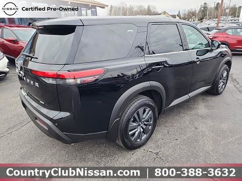 Certified 2024 Nissan Pathfinder S image 8