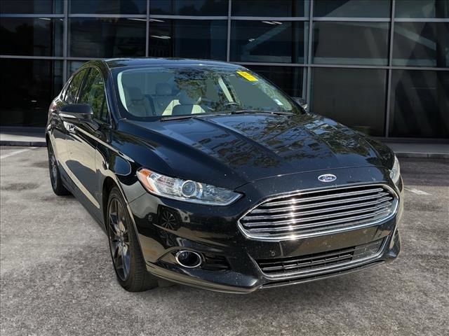 Used 2015 Ford Fusion Titanium FWD image 2