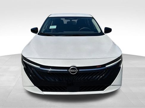 New 2026 Nissan Sentra SR FWD image 2