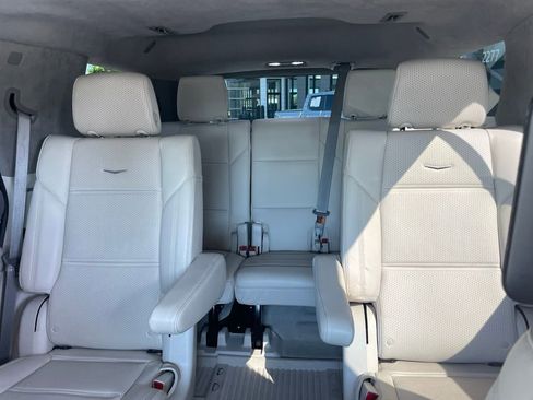 Used 2023 Cadillac Escalade Sport Platinum w/ LPO, ONYX Package RWD image 23