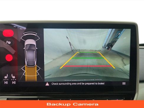 Used 2023 Volkswagen ID.4 Pro S image 17