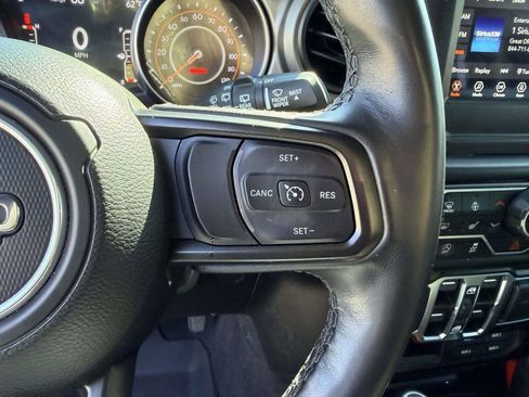 Used 2022 Jeep Wrangler Unlimited Sport image 9