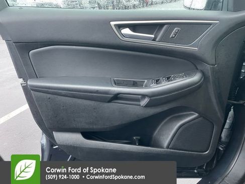 Used 2024 Ford Edge SEL image 21