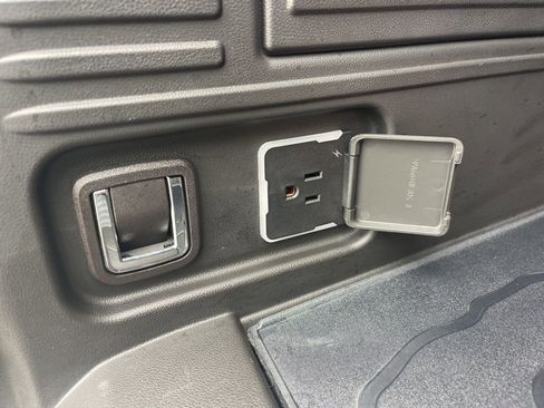 Used 2024 GMC Hummer EV 3X w/ Extreme Off-Road Package image 35