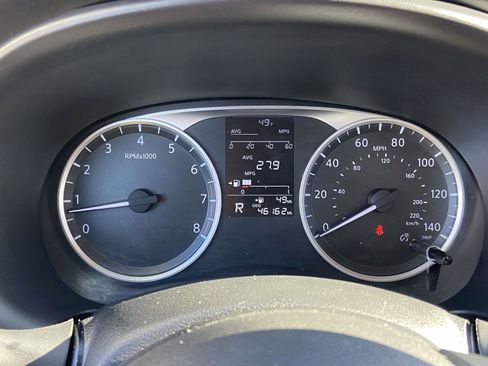 Used 2024 Nissan Kicks S image 17