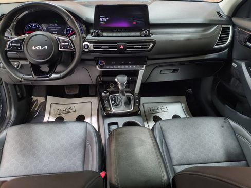Used 2023 Kia Seltos SX w/ SX Sunroof Package AWD/4WD image 14